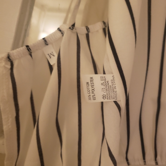White & Black Striped Open-back Crop Top, NWOT - Picture 11 of 11